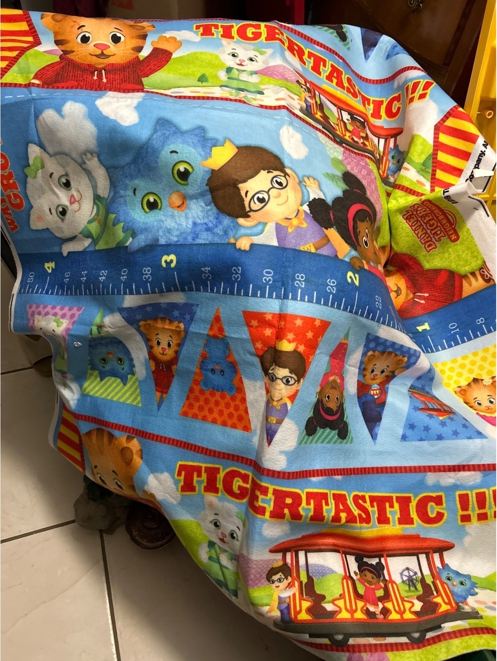 PBS Kids Daniel Tiger's Neighborhood fabric  Tigertastic Blanket